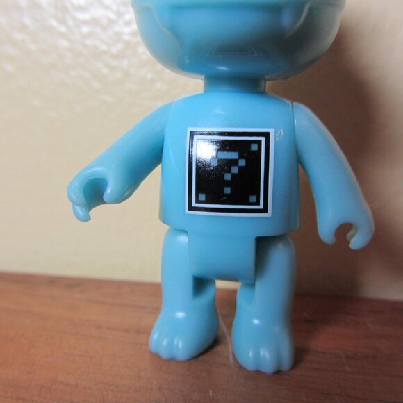 Ryan’s World Mini figure blue gus question mark unusual (W5226) - Picture 3 of 7